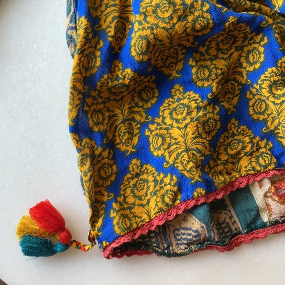 ❤️… LABEL RITU KUMAR Top - Picture 2 of 6